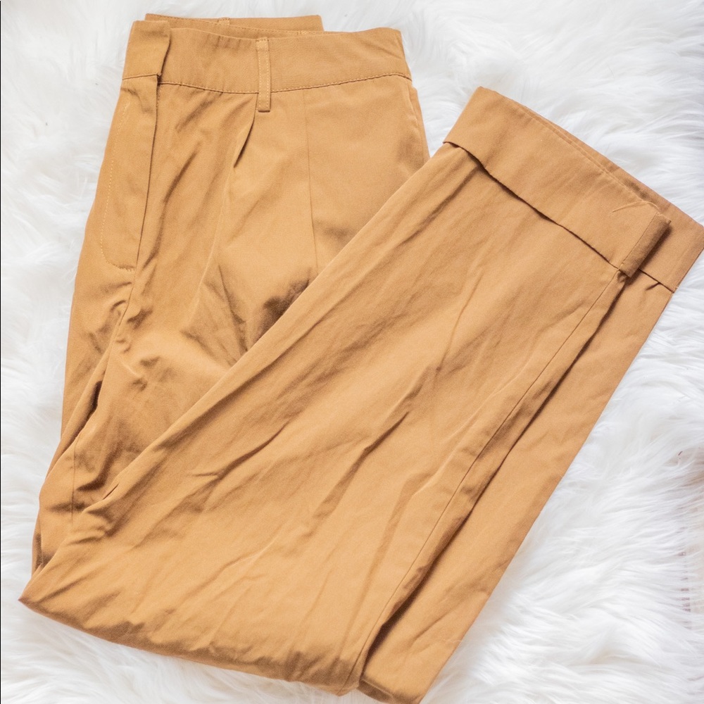Cropped Pants